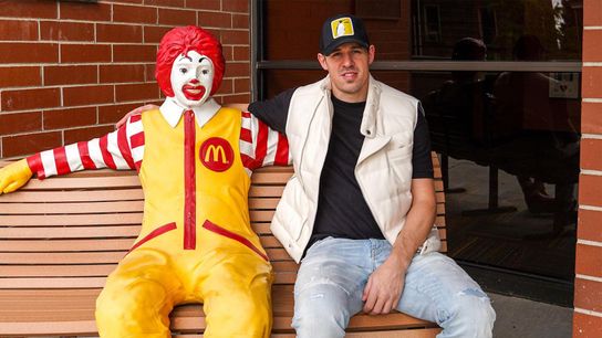 Malkin teams up with local McDonald's, donates $117,860 to Ronald McDonald House Charities taken at PPG Paints Arena (Penguins)